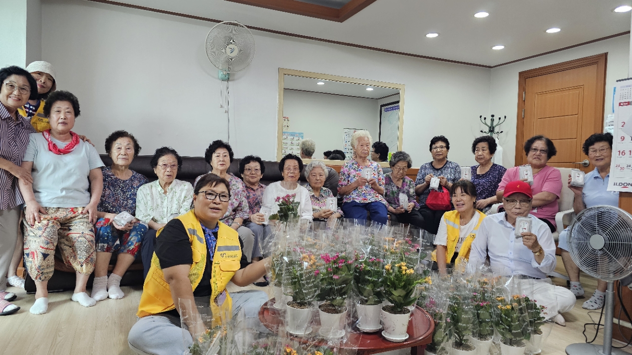 [거점캠프] 온양5동 자원봉사 거점캠프 - '행복키움추진단과 함께하는 힐링캠프'  반려식물 화분 심기(202..
